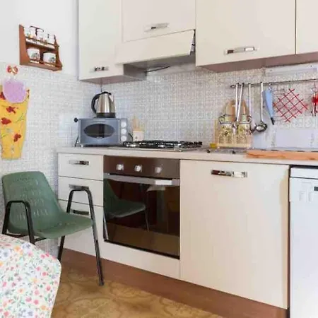 Apartament The Happy Apple Tree