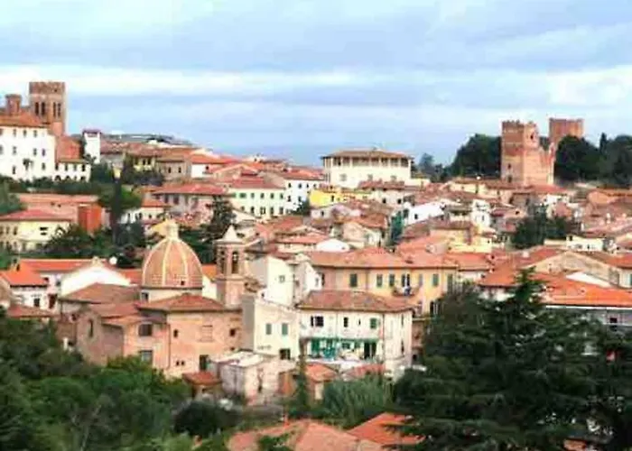 The Happy Apple Tree Apartament Fucecchio